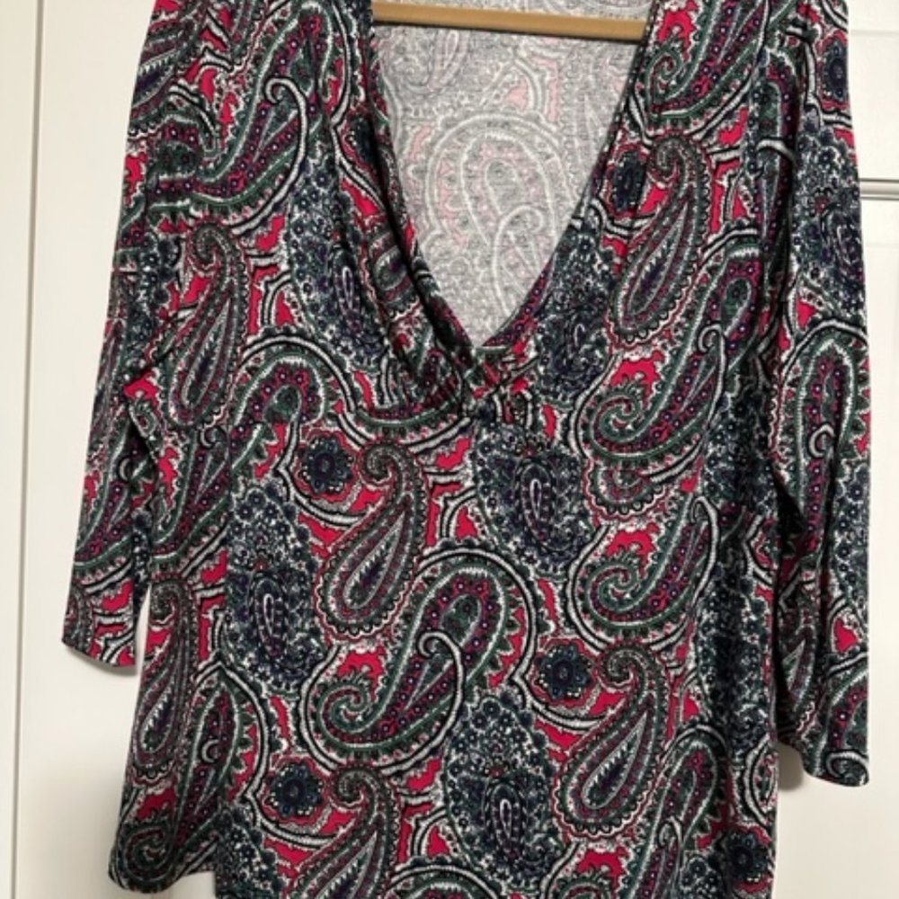 Talbot's Low V Neck Paisley Tip Never Worn Size XL